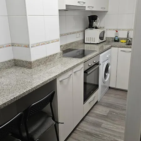 Апартаменти Estudio Soleado 1 *